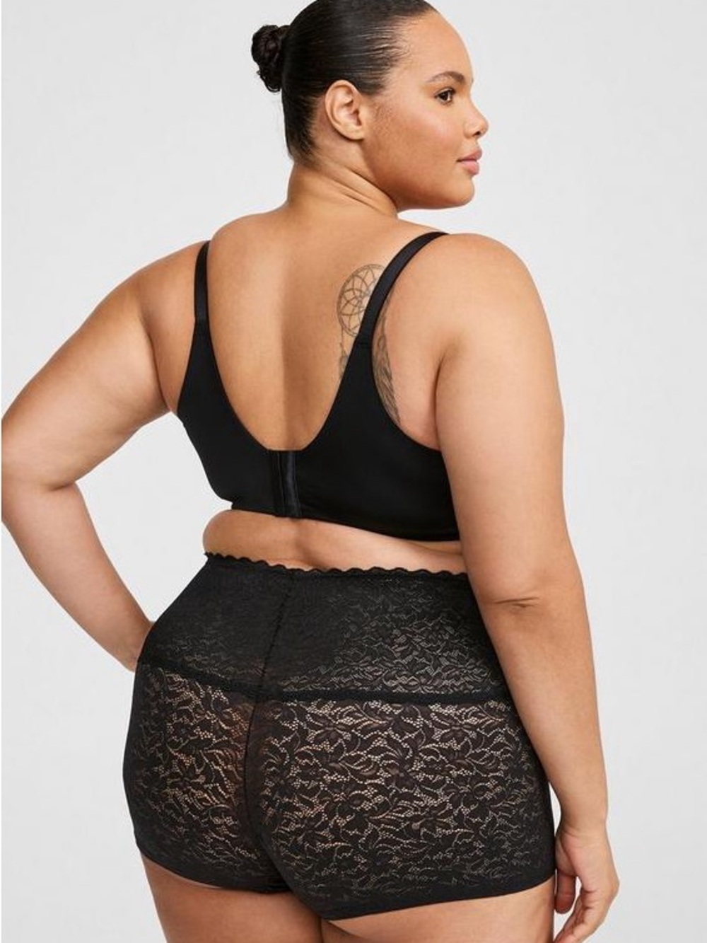 Torrid Curve Mid-Rise Black Floral Lace Boyshort Panty Size 6 NWT Plus Size - Picture 2 of 12